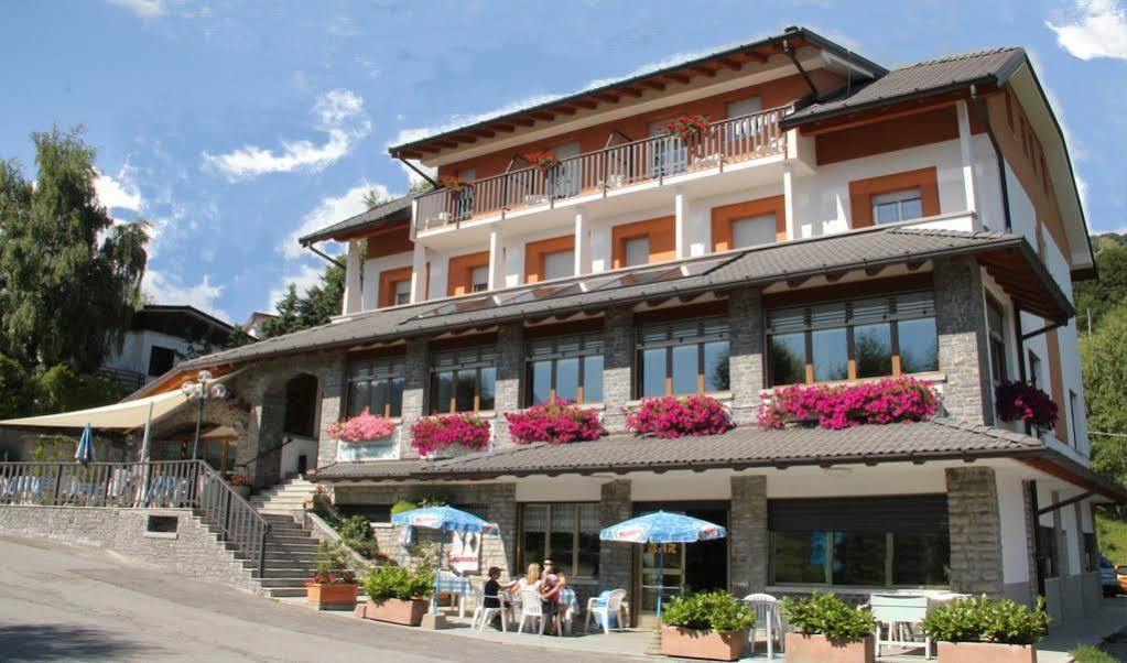 Moderno & Hotel